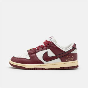 Nike w Dunk Se Low DV1160-101 — Czerwony/Biały Sneakersy